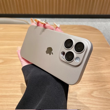 Case / Capinha Iphone Ultra Slim (Iphone 11 ao 13 Pro Max)